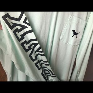 Long sleeve mint pink v-neck long sleeve